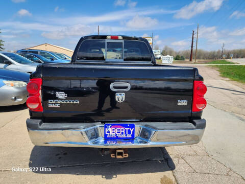 2005 Dodge Dakota SLT