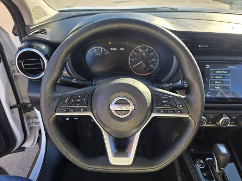 2024 Nissan Kicks SV