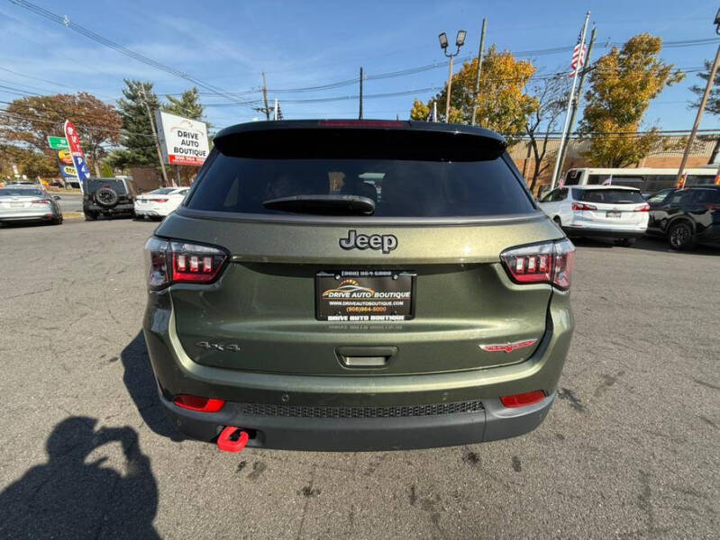 2021 Jeep Compass Trailhawk