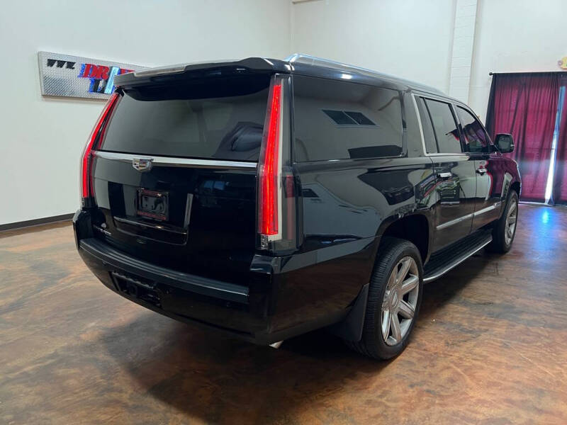 2015 Cadillac Escalade ESV Luxury