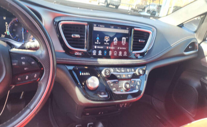 2020 Chrysler Pacifica Limited
