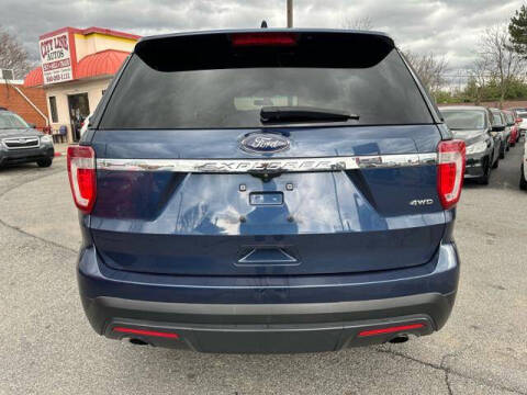 2016 Ford Explorer