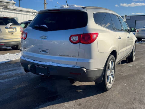 2011 Chevrolet Traverse LTZ