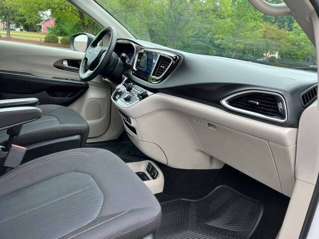 2017 Chrysler Pacifica Touring