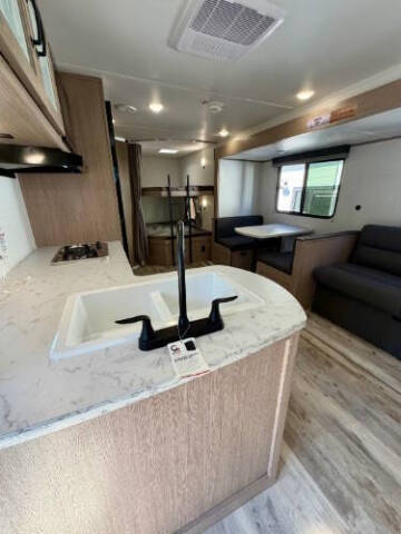 2025 Gulfstream Ameri-Lite