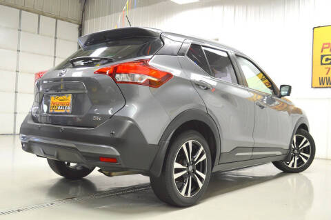 2020 Nissan Kicks SR