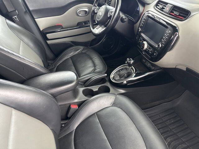 2017 Kia Soul +