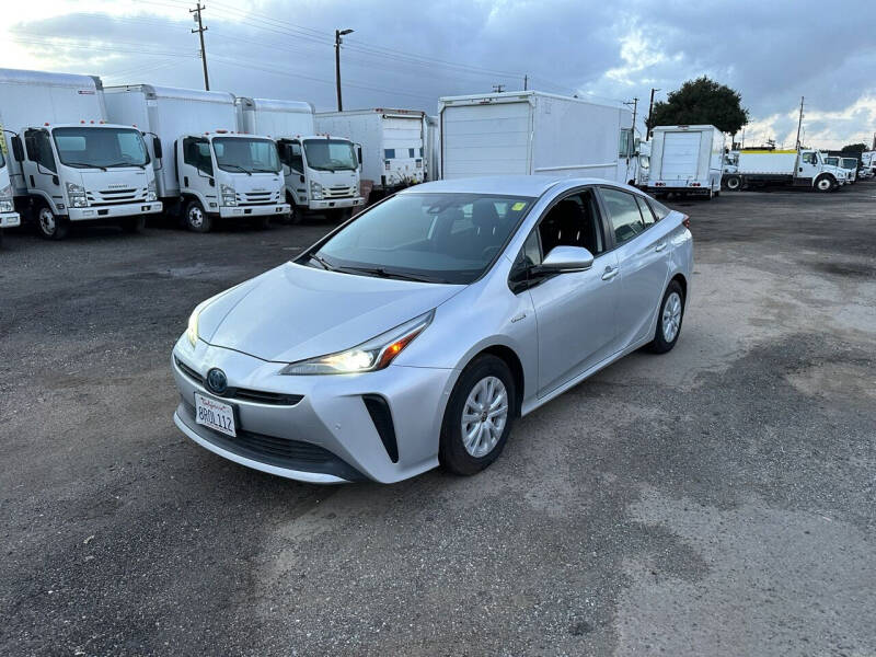 2019 Toyota Prius LE's photo