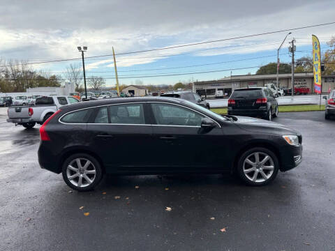 2017 Volvo V60 T5 Premier