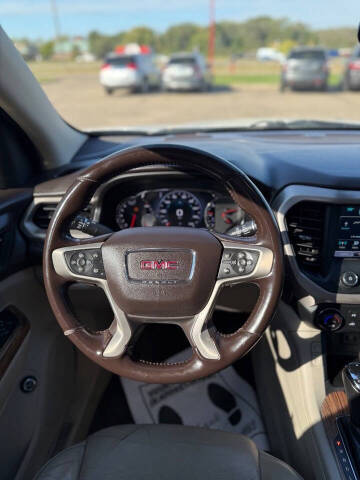 2017 GMC Acadia Denali