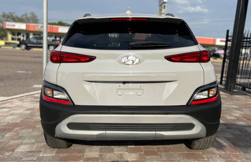 2023 Hyundai Kona SEL