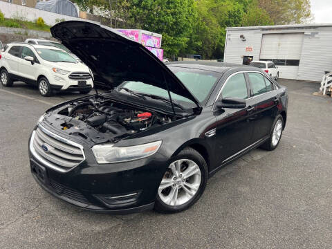 2014 Ford Taurus SEL