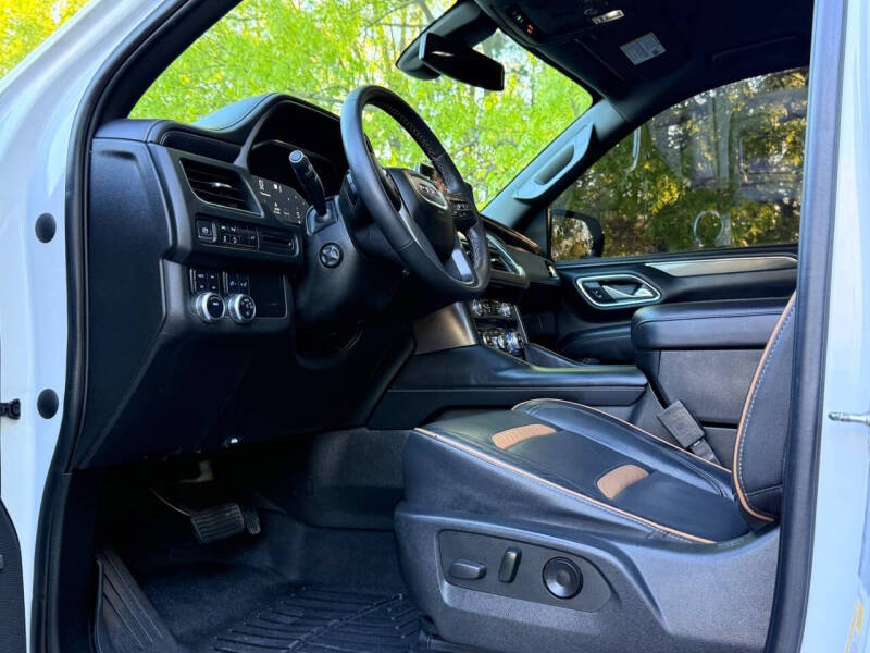 2022 GMC Yukon AT4