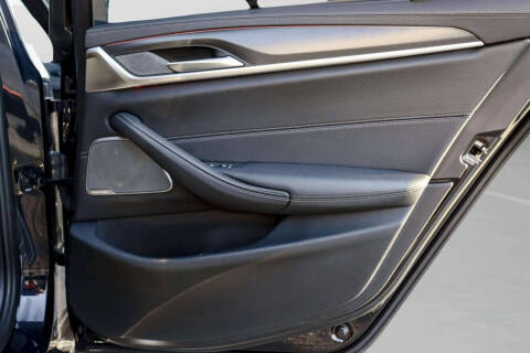 2021 BMW 5 Series M550i xDrive