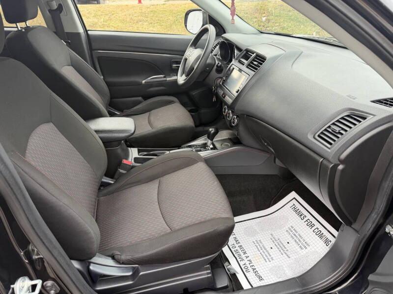 2018 Mitsubishi Outlander Sport LE