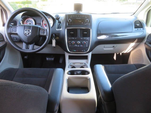 2014 Dodge Grand Caravan SXT