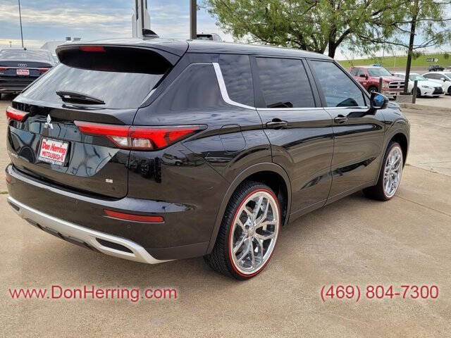 2022 Mitsubishi Outlander SE