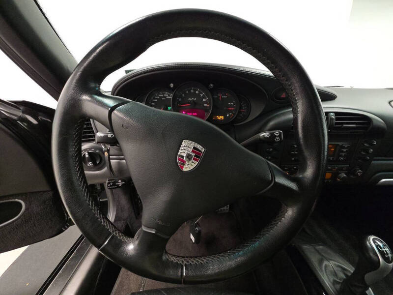 2004 Porsche 911 GT3
