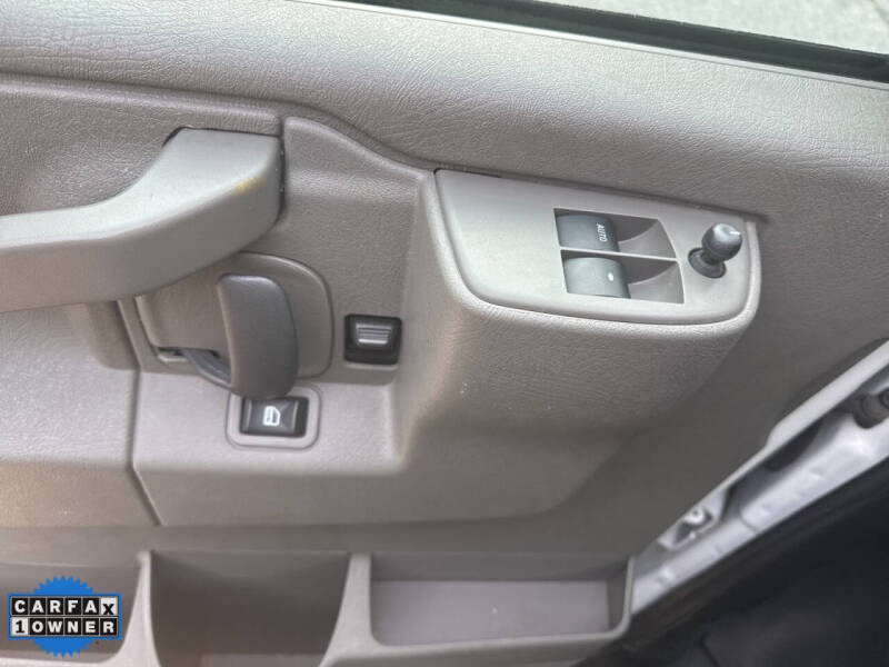 2022 Chevrolet Express LS 3500