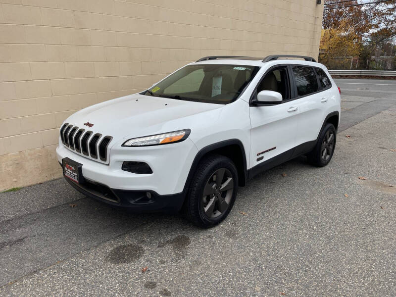 Jeep Cherokee's photo