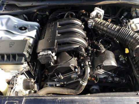 2005 Dodge Magnum SE