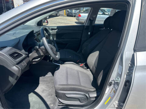 2019 Hyundai Accent SE