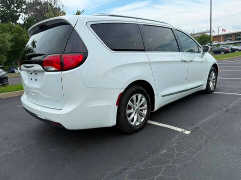 2018 Chrysler Pacifica Touring L