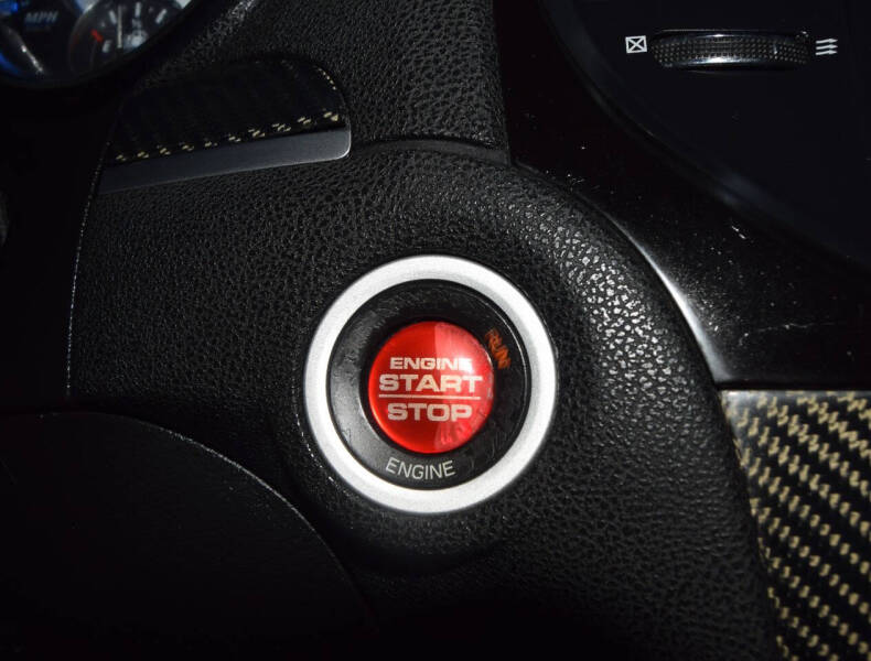 2013 Chrysler 300 SRT8