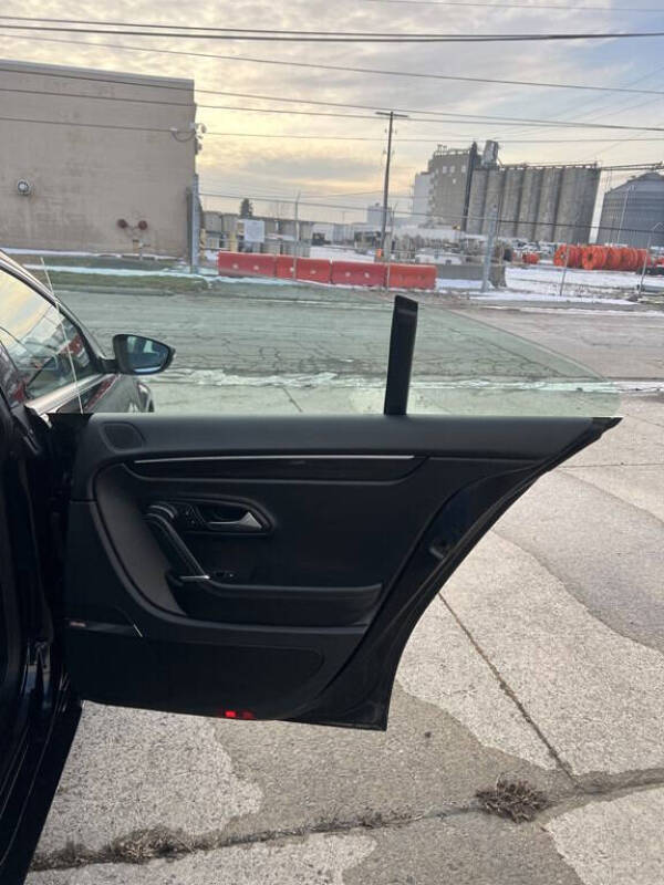 2013 Volkswagen CC VR6 4Motion Executive