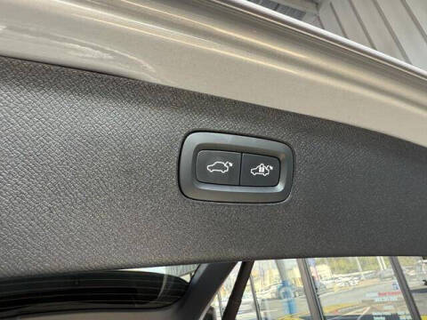 2024 Volvo XC90 B6 Plus Bright Theme 7P