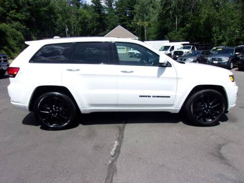 2018 Jeep Grand Cherokee for sale at Mark's Discount Truck & Auto in Londonderry NH