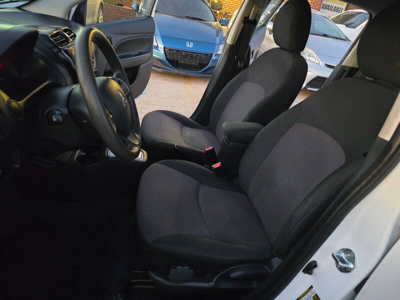 2020 Mitsubishi Mirage ES