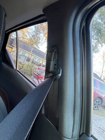 2018 Nissan Kicks SR