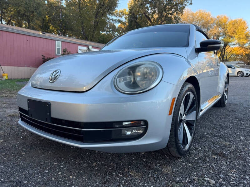 2013 Volkswagen Beetle Convertible Turbo