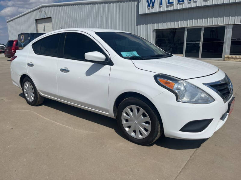 Used 2018 Nissan Versa Sedan SV with VIN 3N1CN7AP0JL852052 for sale in Chamberlain, SD