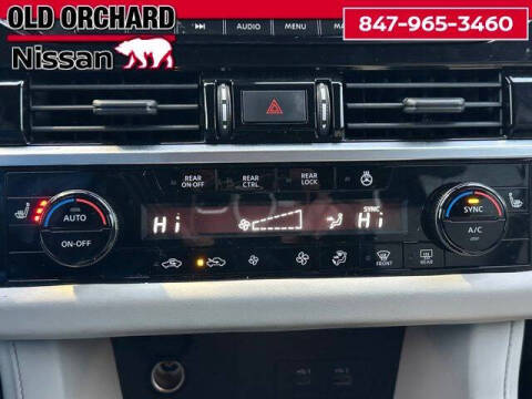 2022 Nissan Pathfinder SL