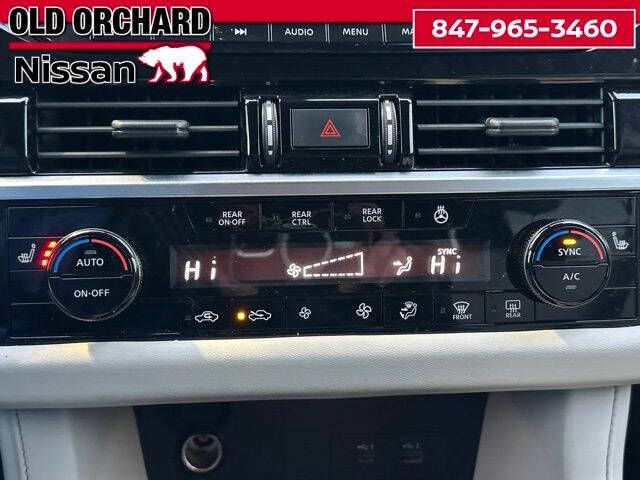 2022 Nissan Pathfinder SL