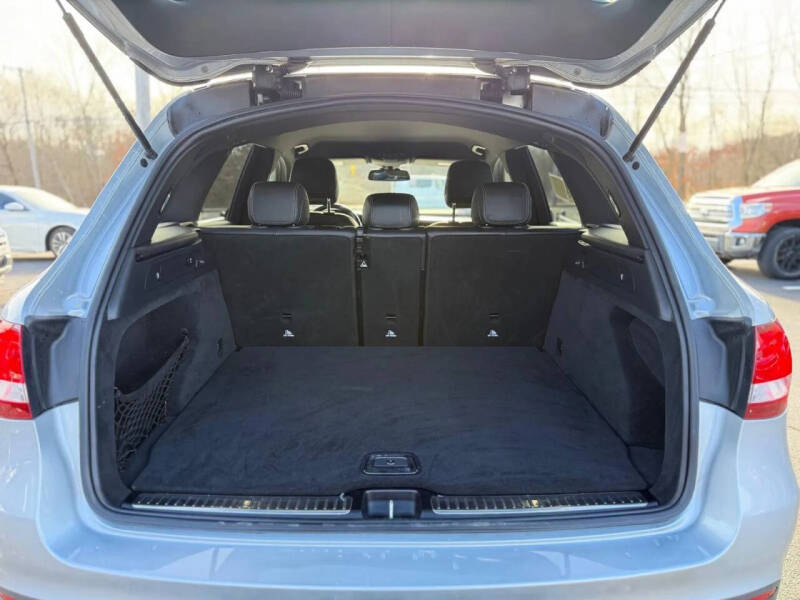 2018 Mercedes-Benz GLC GLC 300