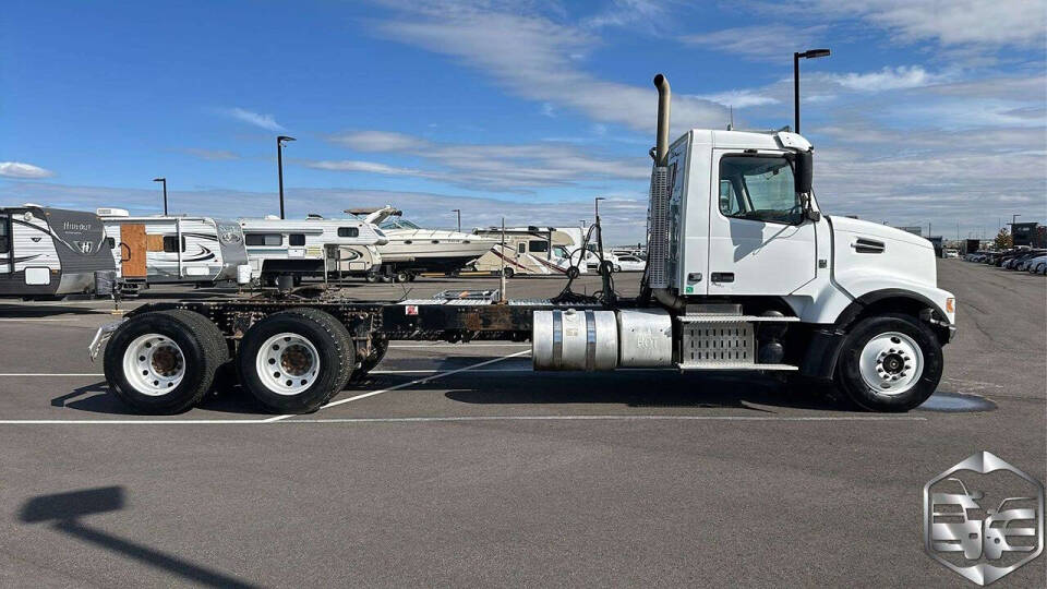 2014 Volvo VHD for sale at Autostars Motor Group in Yakima, WA