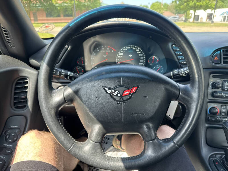 2004 Chevrolet Corvette