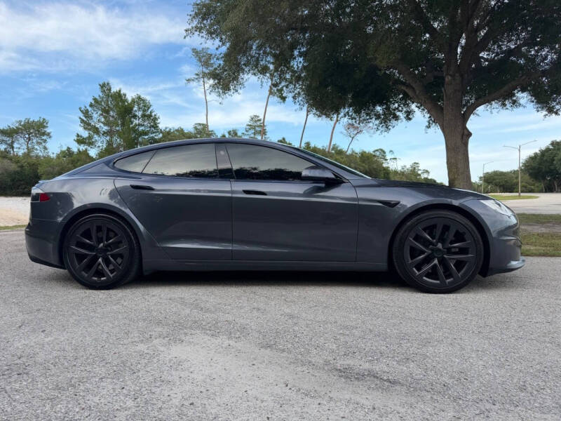 2021 Tesla Model S Plaid