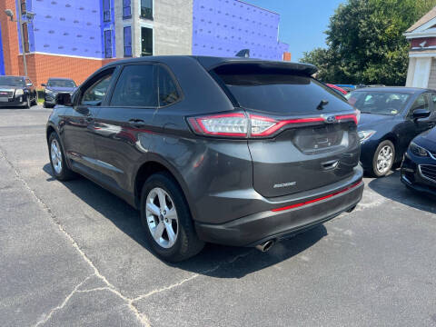 2016 Ford Edge SE