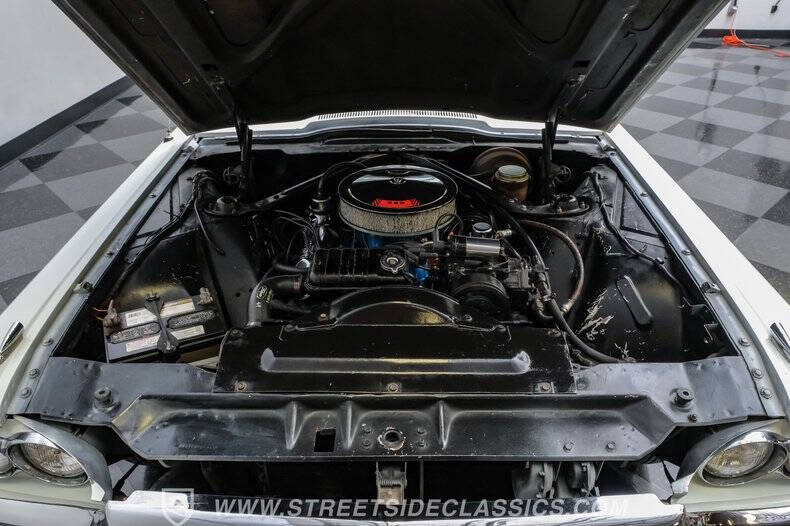 1965 Ford Thunderbird