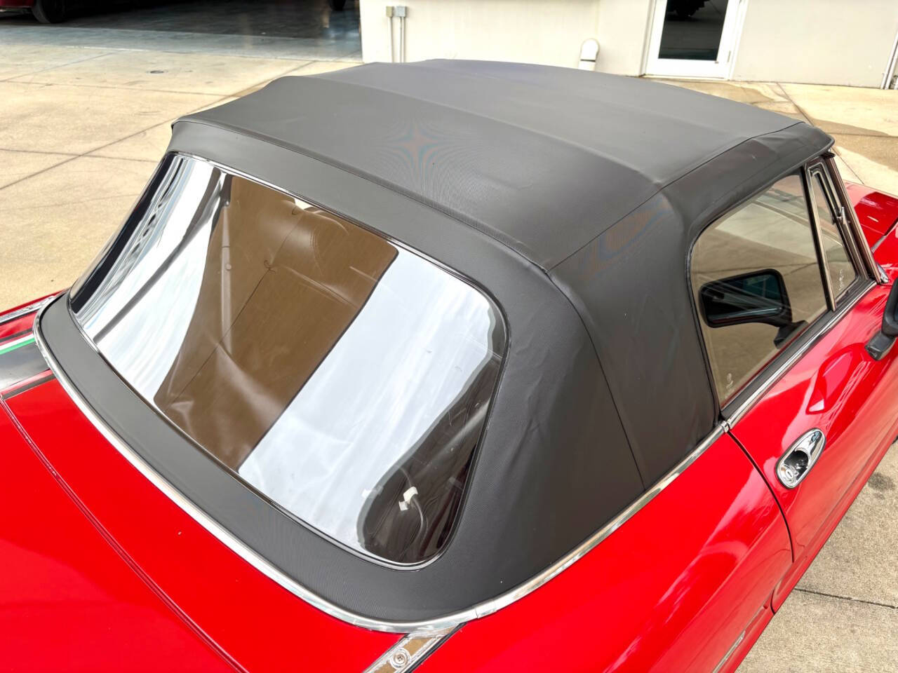 1986 Alfa Romeo Spider 24