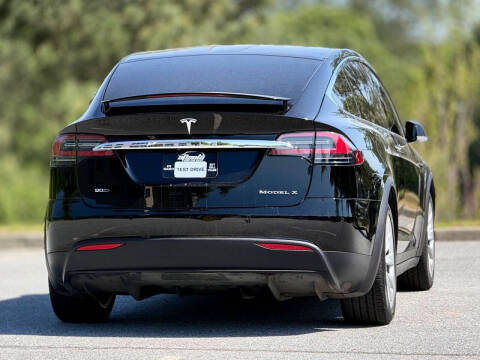 2019 Tesla Model X Standard Range