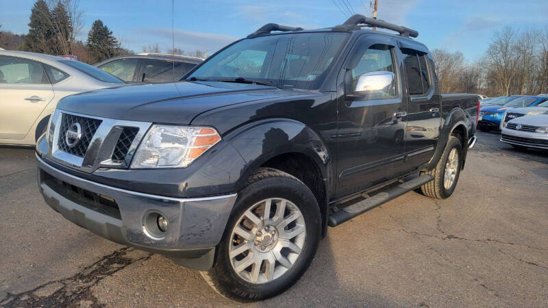 2011 Nissan Frontier SL's photo