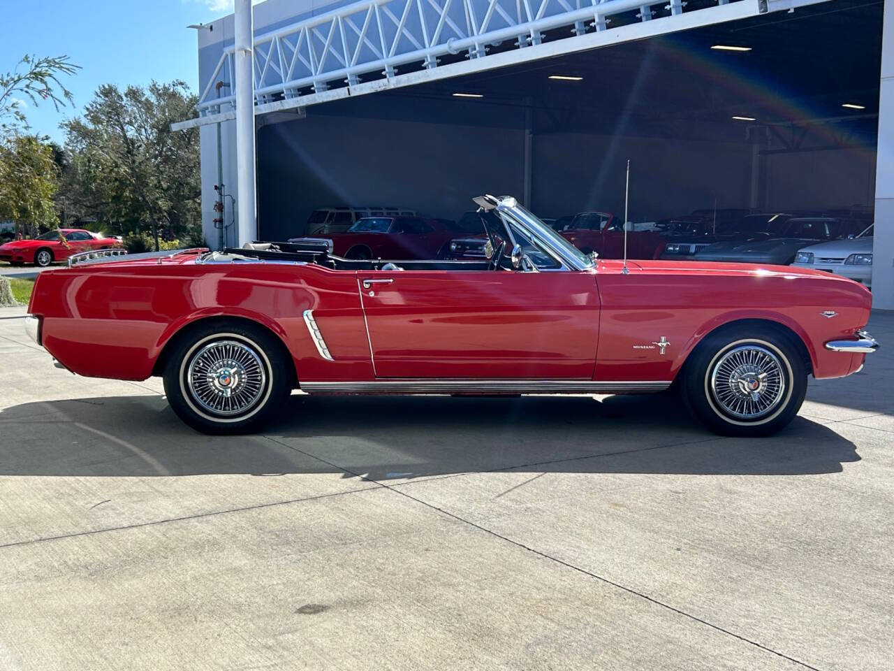 1965 Ford Mustang 4