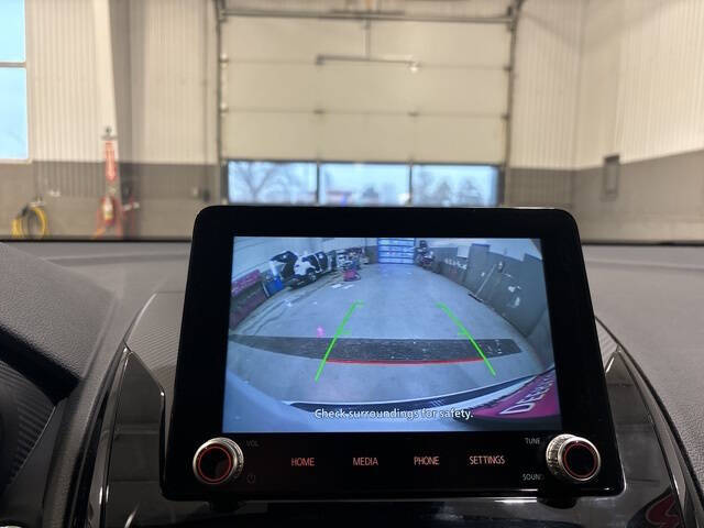 2025 Mitsubishi Eclipse Cross LE