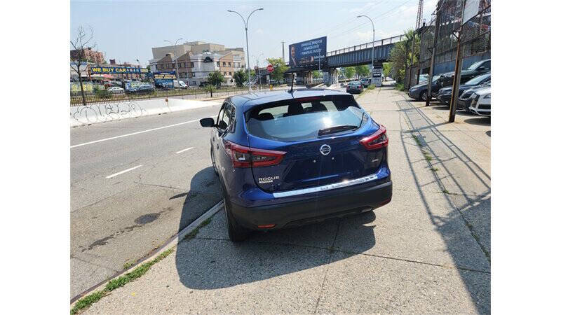 2020 Nissan Rogue Sport for sale at YES AUTOS in Elmhurst, NY