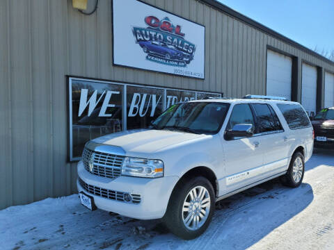 2013 Lincoln Navigator L for sale at C&L Auto Sales in Vermillion SD